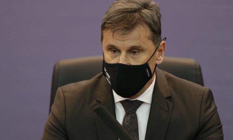 Novalić: Izgradnja autoputa kroz velike sredine nosi  određene probleme